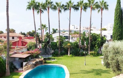 Resale - House - Detached Villa - Benalmádena - Benalmadena Costa