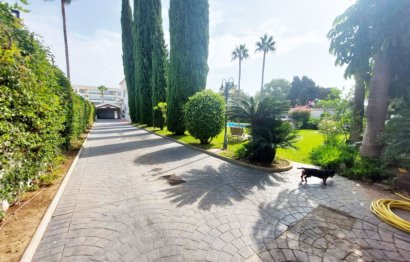 Resale - House - Detached Villa - Benalmádena - Benalmadena Costa