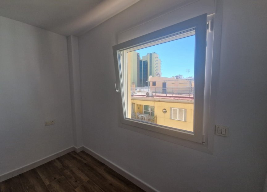 Resale - Apartment - Top Floor Apartment - Fuengirola - Fuengirola Centro