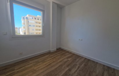 Resale - Apartment - Top Floor Apartment - Fuengirola - Fuengirola Centro