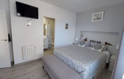 Resale - Apartment - Middle Floor Apartment - Fuengirola - Fuengirola Centro