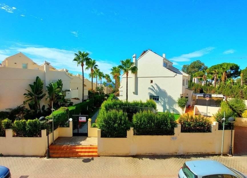 Reventa - House - Townhouse - Marbella - Costabella