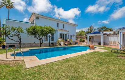 Reventa - House - Detached Villa - Benalmádena - Benalmadena Centro