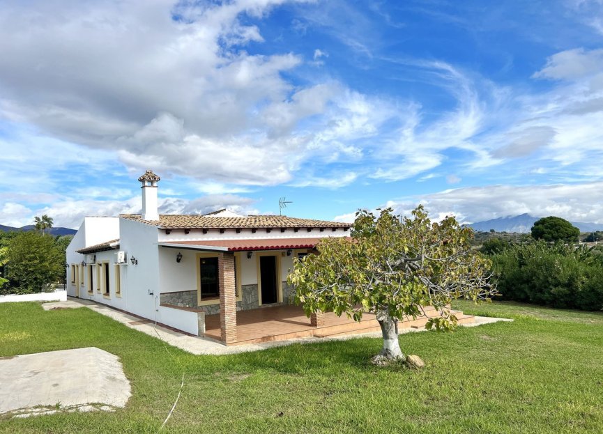 Reventa - House - Detached Villa - Estepona - Estepona Centro