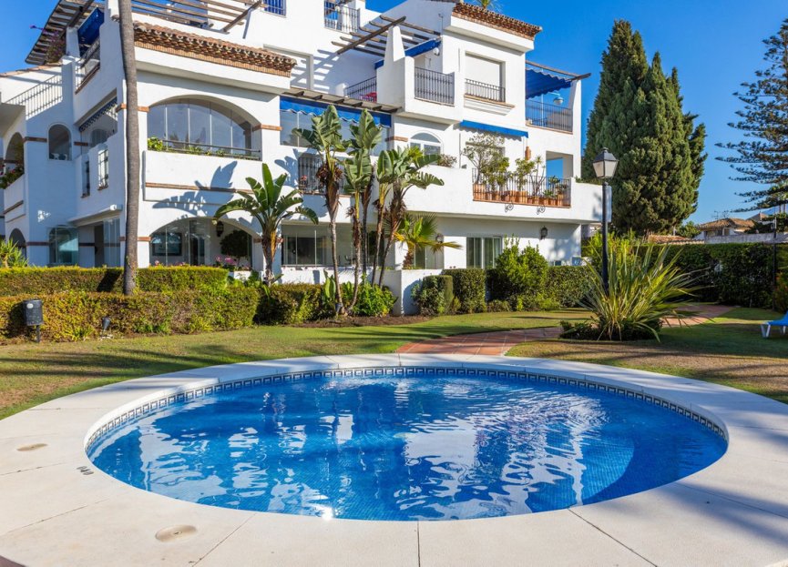 Resale - Apartment - Middle Floor Apartment - Marbella - San Pedro De Alcantara