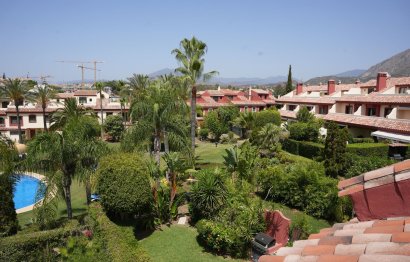 Reventa - House - Townhouse - Marbella - Nagüeles