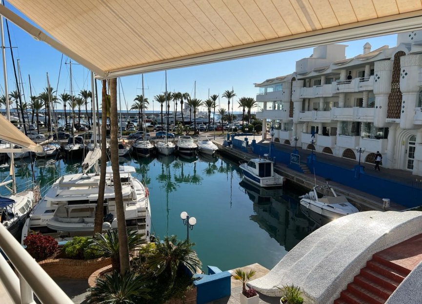 Resale - Apartment - Middle Floor Apartment - Benalmádena - Benalmadena Costa