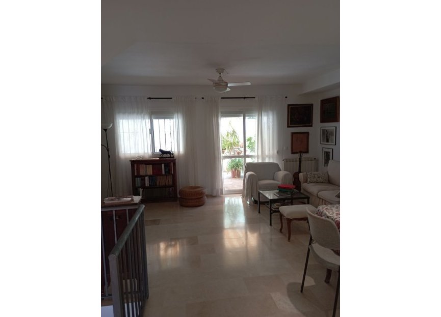 Reventa - House - Semi-Detached House - Marbella - Río Real