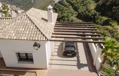 Resale - House - Detached Villa - Benahavís - Benahavís Centro