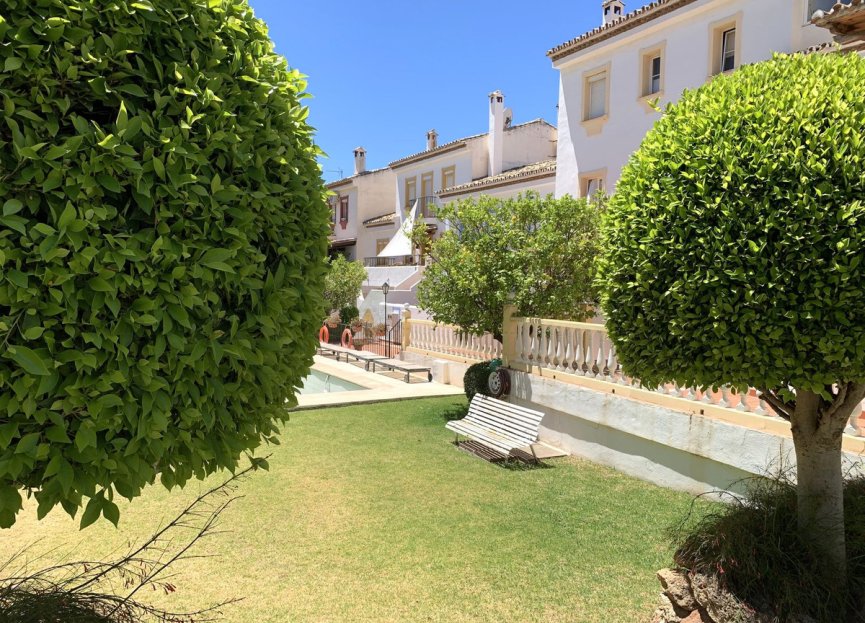 Reventa - House - Semi-Detached House - Marbella - Marbella Centro