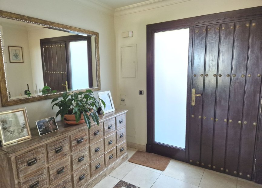 Resale - House - Semi-Detached House - Marbella - Nagüeles