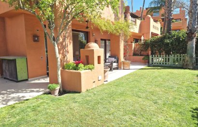 Resale - House - Semi-Detached House - Marbella - Nagüeles