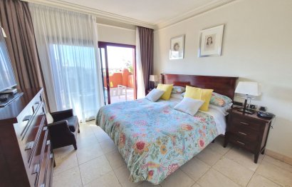 Resale - House - Semi-Detached House - Marbella - Nagüeles