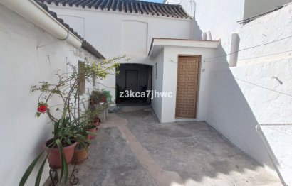 Reventa - House - Semi-Detached House - Estepona - Estepona Centro