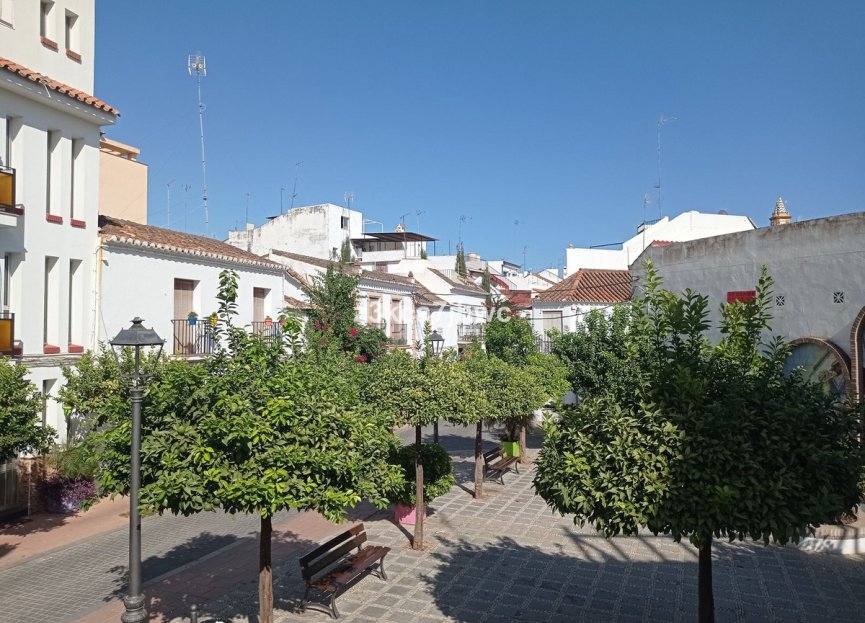 Resale - House - Semi-Detached House - Estepona - Estepona Centro