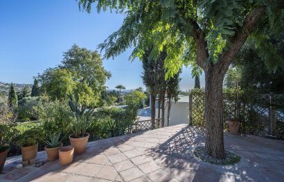 Resale - House - Finca - Cortijo - Estepona - Estepona Centro