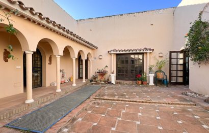 Reventa - House - Detached Villa - Estepona - Estepona Centro