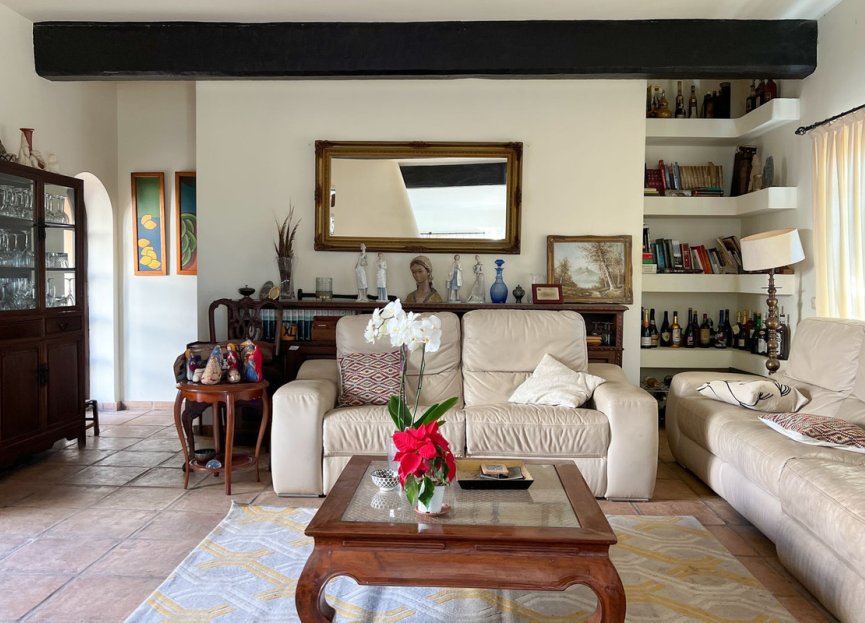 Reventa - House - Detached Villa - Estepona - Estepona Centro