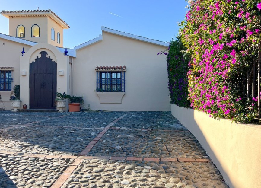 Reventa - House - Detached Villa - Estepona - Estepona Centro