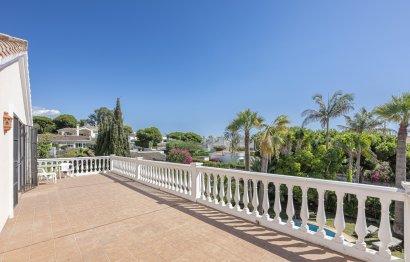 Reventa - House - Detached Villa - Marbella - Costabella