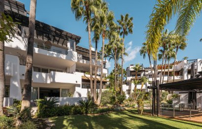 Resale - Apartment - Ground Floor Apartment - Marbella - The Golden Mile