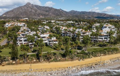 Resale - Apartment - Ground Floor Apartment - Marbella - The Golden Mile