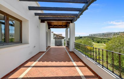 Resale - House - Detached Villa - Estepona - Estepona Centro