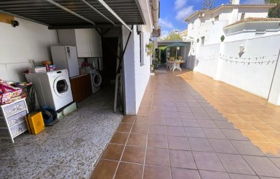 Resale - House - Detached Villa - Benalmádena - Benalmadena Costa