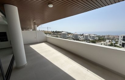 Resale - Apartment - Middle Floor Apartment - Fuengirola - Fuengirola Centro