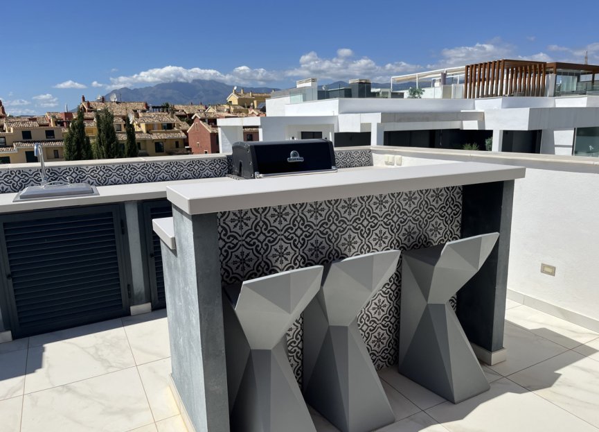 Reventa - Apartment - Penthouse - Estepona - New Golden Mile