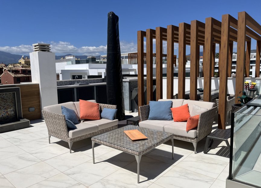 Resale - Apartment - Penthouse - Estepona - New Golden Mile