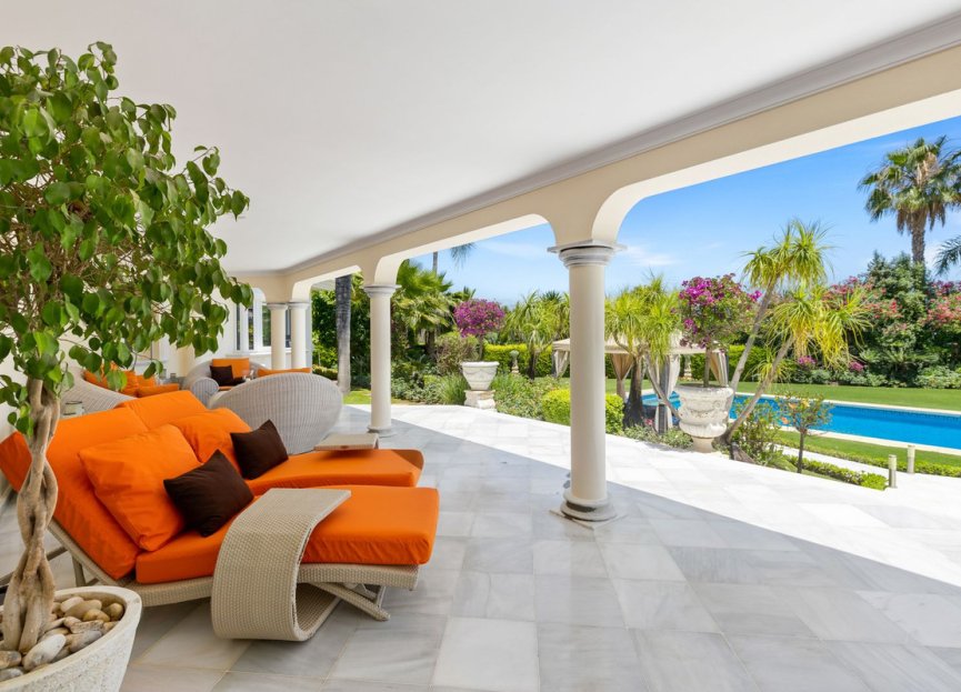 Resale - House - Detached Villa - Marbella - Nueva Andalucia