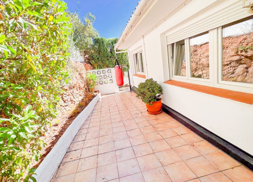 Resale - House - Detached Villa - Benalmádena - Benalmadena Centro