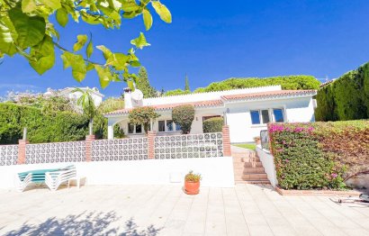 Resale - House - Detached Villa - Benalmádena - Benalmadena Centro