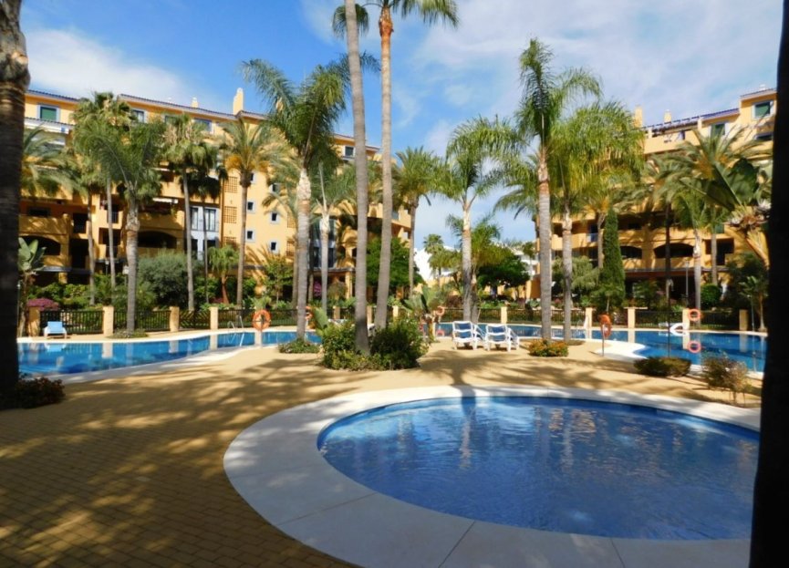 Resale - Apartment - Ground Floor Apartment - Marbella - San Pedro De Alcantara