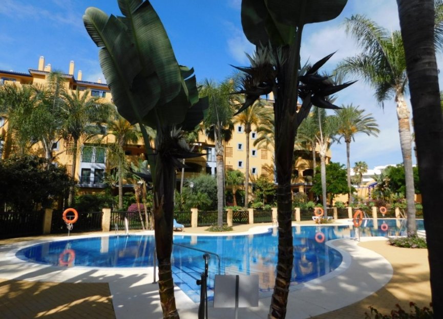 Resale - Apartment - Ground Floor Apartment - Marbella - San Pedro De Alcantara