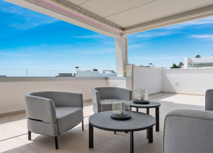 Resale - Apartment - Penthouse - Estepona - Selwo