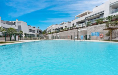 Resale - Apartment - Penthouse - Estepona - Selwo