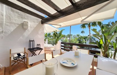 Resale - Apartment - Penthouse - Estepona - Estepona Centro