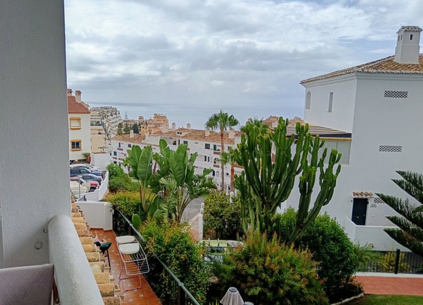 Resale - Apartment - Top Floor Apartment - Benalmádena - Torrequebrada