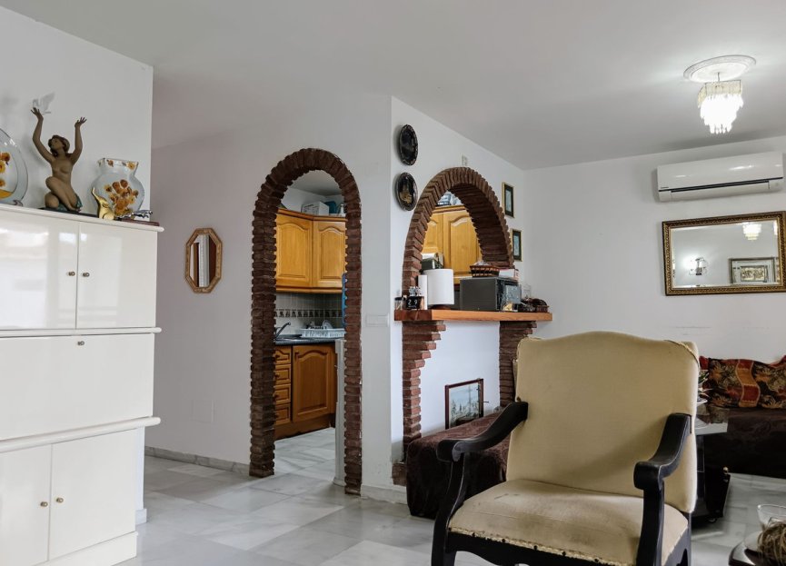 Resale - Apartment - Top Floor Apartment - Benalmádena - Torrequebrada