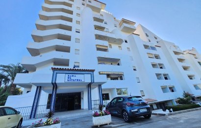 Resale - Apartment - Middle Floor Apartment - Estepona - Estepona Centro