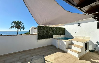 Resale - Apartment - Middle Floor Apartment - Estepona - Estepona Centro