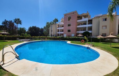 Resale - Apartment - Middle Floor Apartment - Marbella - Nueva Andalucia