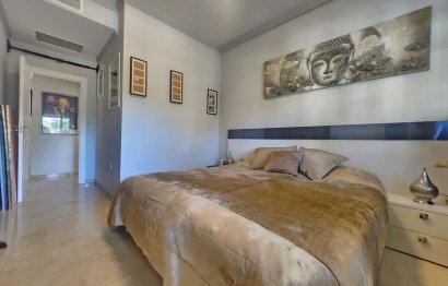 Resale - Apartment - Middle Floor Apartment - Marbella - Nueva Andalucia