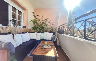 Resale - Apartment - Middle Floor Apartment - Marbella - Nueva Andalucia