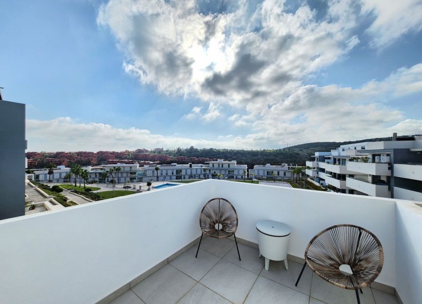 Resale - Apartment - Penthouse Duplex - Estepona - Estepona Centro