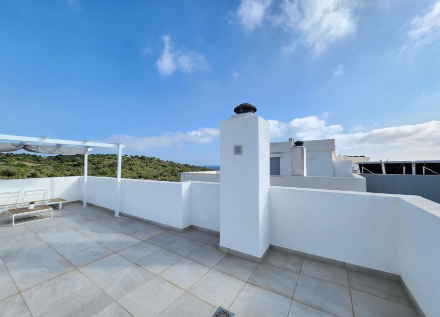 Resale - Apartment - Penthouse Duplex - Estepona - Estepona Centro