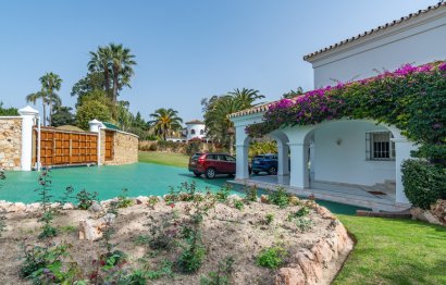 Resale - House - Detached Villa - Marbella - Guadalmina Alta