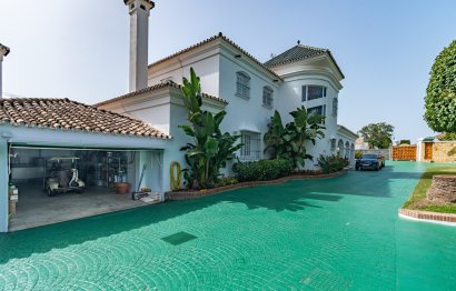 Resale - House - Detached Villa - Marbella - Guadalmina Alta